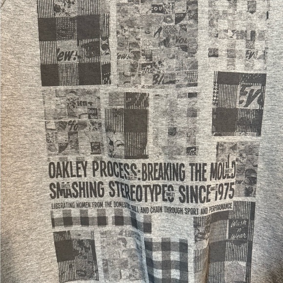 Oakley Heather Grey Graphic Sweatshirt Size L NWT - Picture 5 of 6